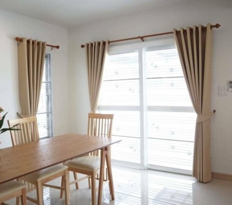 ร้านรับทำม่านตาไก่ธัญบุรี